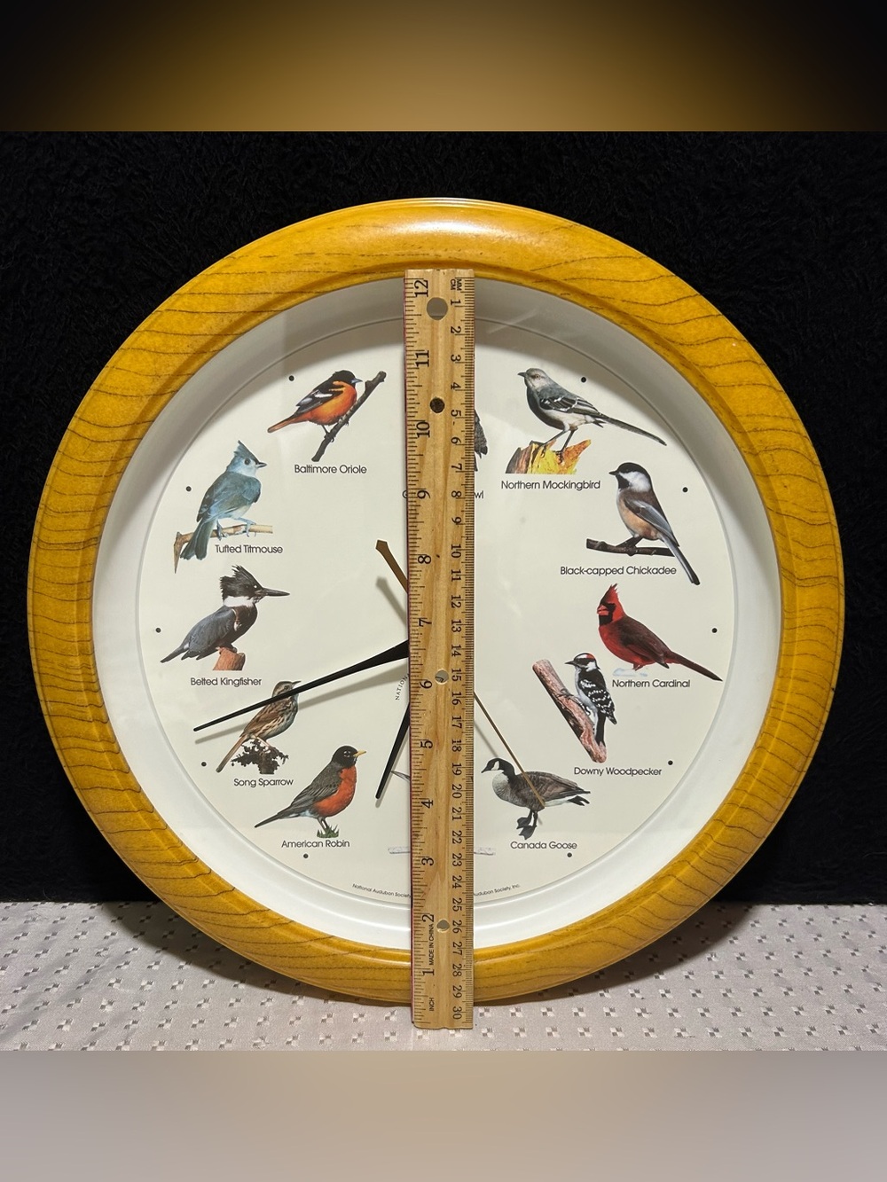 Vtg 90s National Audubon Society Singing Bird Clock 13" Oak Colored Frame TESTED - Picture 4 of 6